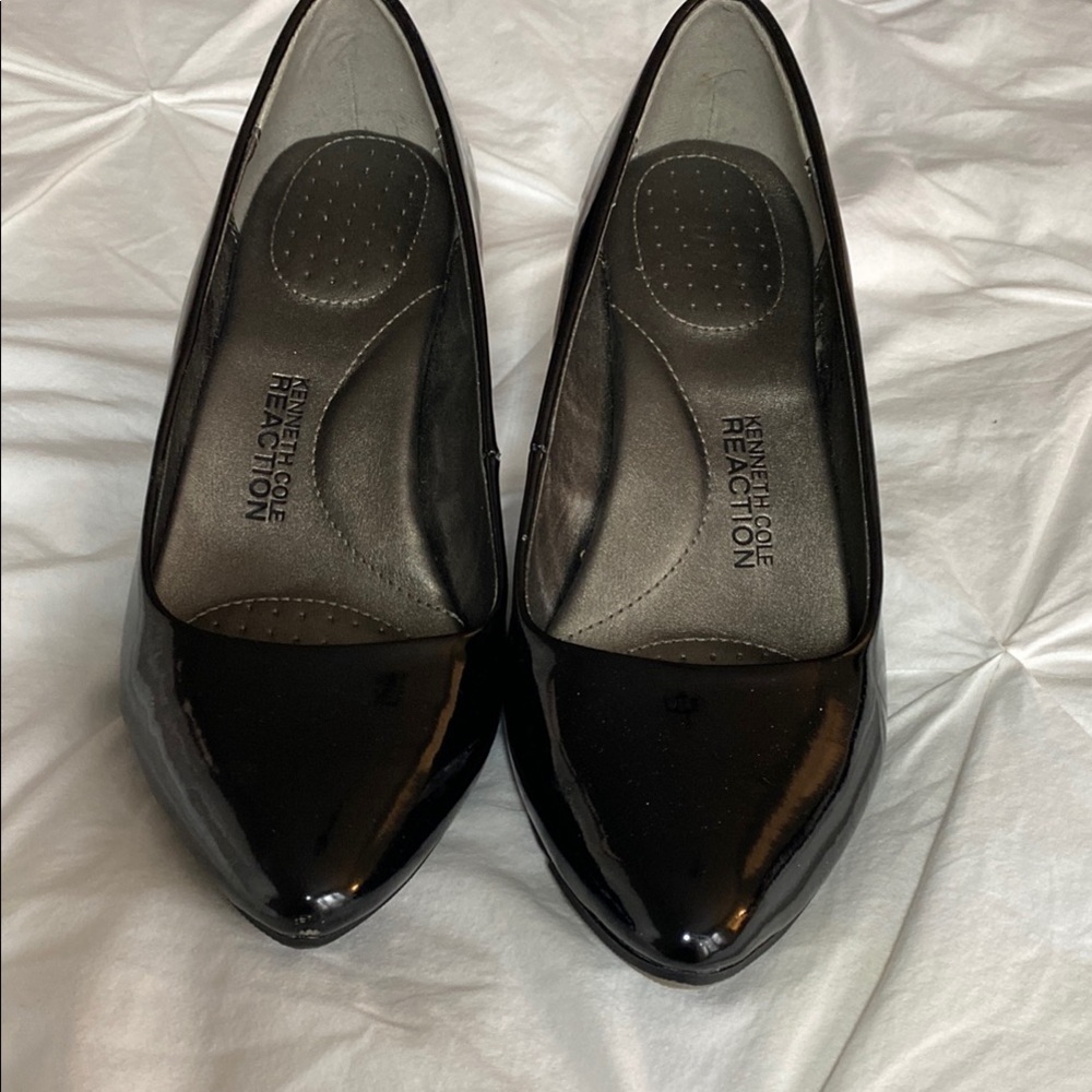 Kenneth Cole Reaction Black Women's Shoes size 8
